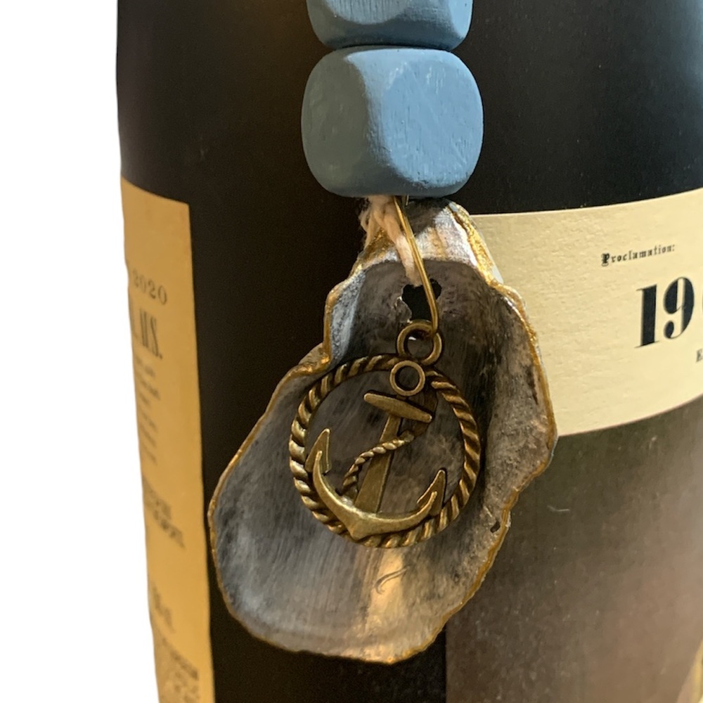 HOST PICK 🎉3 Bottle Charm Bundle -2 Oyster shell & 1 Clam Shell w/ Anchor Charm